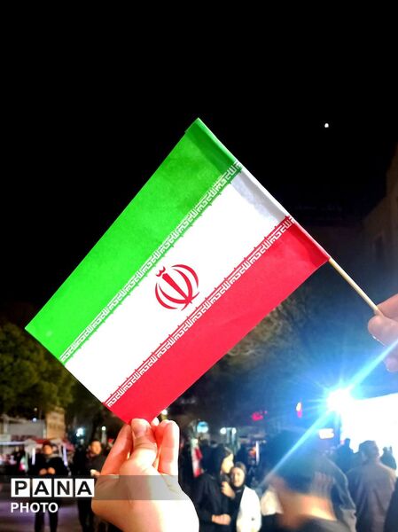 پیشتازان وطن بی‌تاب میناب