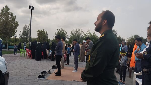 غبارروبی شهیدان گمنام در مشهد مقدس