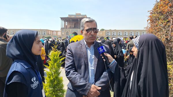 خروش انقلابی و حماسی مردم اصفهان در نصف جهان