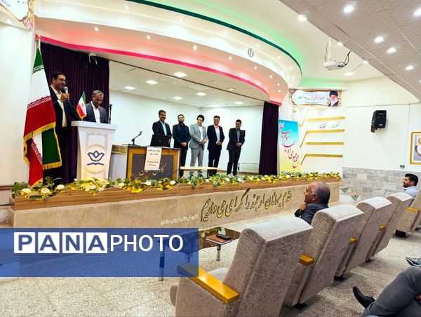 اولین جلسه انجمن اولیا و مربیان دبیرستان رئیس زاده شهرستان خلیل آباد 