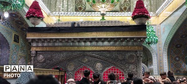 آماده سازی حرم مطهر امام رضا علیه‌السلام برای تشییع رهبر شهید