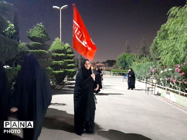 دانشگاه آزاد شهرقدس؛ مأمن زائران اردبیلی در مسیر وداع با رهبر شهید