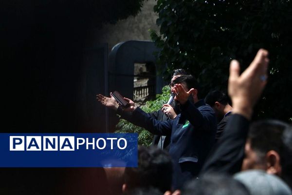 وداع با پیکر مطهر شهید حسین امیرعبدالهیان در شهرستان ری