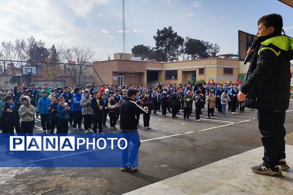 جشن میلاد حضرت فاطمه زهرا (س) در مدارس کهریزک 