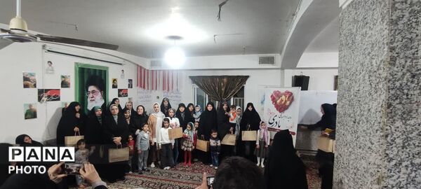 مراسم تقدیر از مادران دارای چند فرزند و برپایی سفره ام‌البنین (س) در مشهد