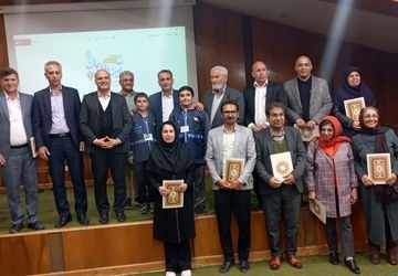 نخستین عصر شعر آینه‌داران جان