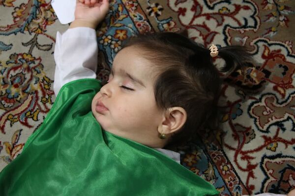 لالایی مادرانه در همنوایی با کودکان شهید
