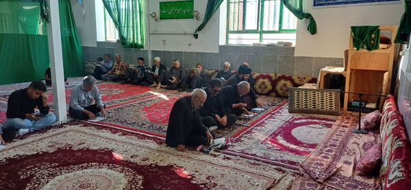 مراسم عزاداری  سرور و سالار شهیدان امام حسین علیه السلام در روستای سلطان آباد نمک