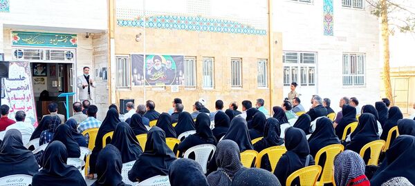 مجمع عمومی انجمن اولیا و مربیان دبیرستان میثاق کاشمر