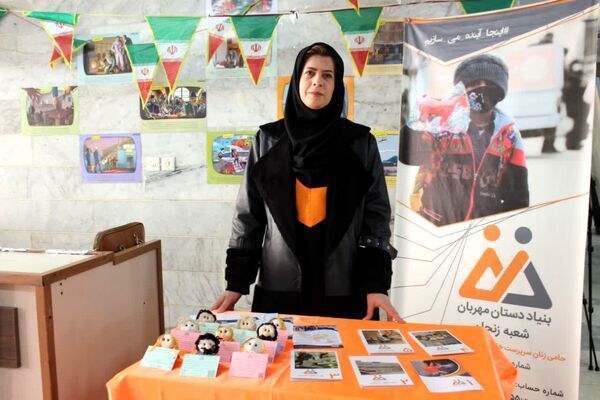 نمایشگاه دست‌سازه‌های هنرستان‌های ناحیه۲ زنجان