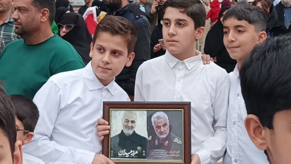 راهپیمایی 22 بهمن با حضور گسترده ای از مردم در شهرستان نیشابور