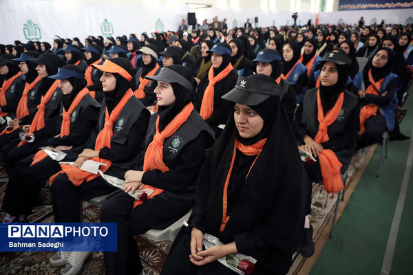 آیین بهره‌برداری و رونمایی از طرح‌های ارتقا عدالت آموزشی و پرورشی بنیاد مستضعفان