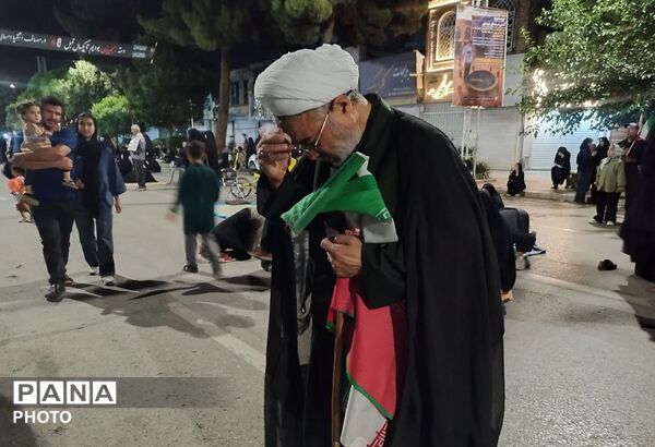 پنجمین شب از مراسم عزاداری امام حسین در حسینیه امام خمینی (ره)