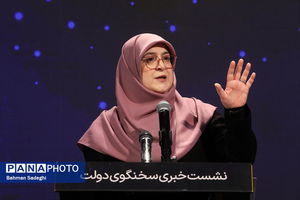 منطقه آزاد انزلی میزبان شانزدهمین نشست خبری سخنگوی دولت