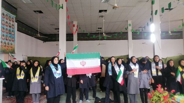 جشن روز دانش آموز دختران دبیرستان حضرت فاطمه و حضرت رقیه در مهدیه شهر بار نیشابور 