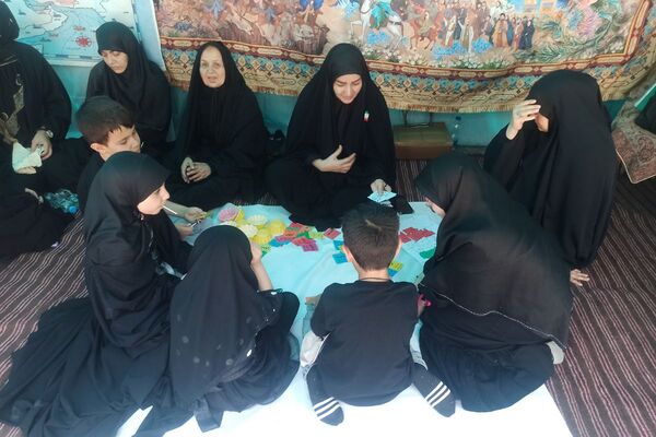 حضور کودکان و نوجوانان در راهپیمایی جاماندگان اربعین حسینی