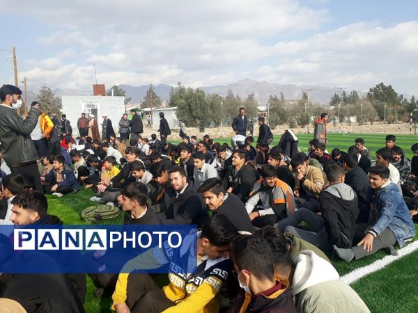 همایش تجلیل از دانش‌آموزان برتر مسابقات قرآن، عترت نماز شهرستان خلیل‌آباد 