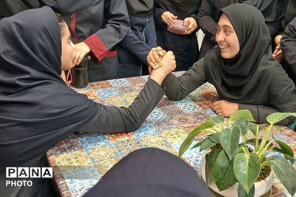 صبحانه سالم و رقابت‌های ورزشی به مناسبت گرامیداشت هفته تربیت بدنی 