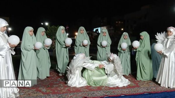 مشهد مقدس؛ میعادگاه دانش‌آموزان و آموزه‌های دینی در حاشیه اجلاس نماز