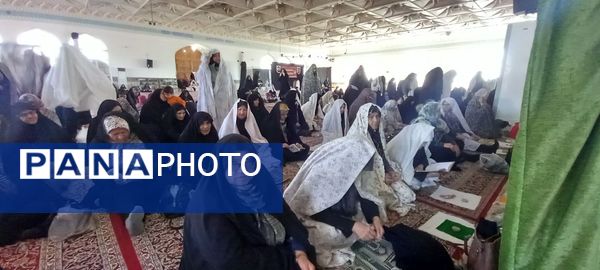 نماز جمعه در کاشمر 