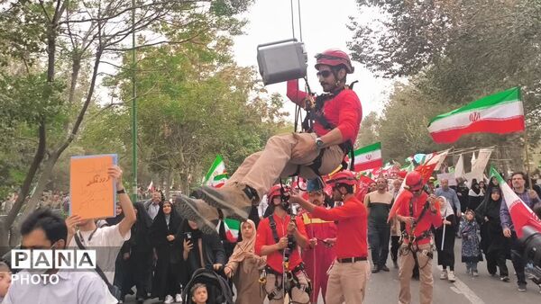 مردم اصفهانیم، جانفدای ایرانیم