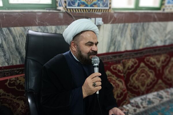 مراسم معنوی اعتکاف در مسجد اعظم حضرت ابوالفضل (ع) بهارستان دو
