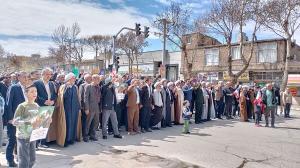 مردم شهرستان چناران با حضور گسترده در راهپیمایی روز قدس