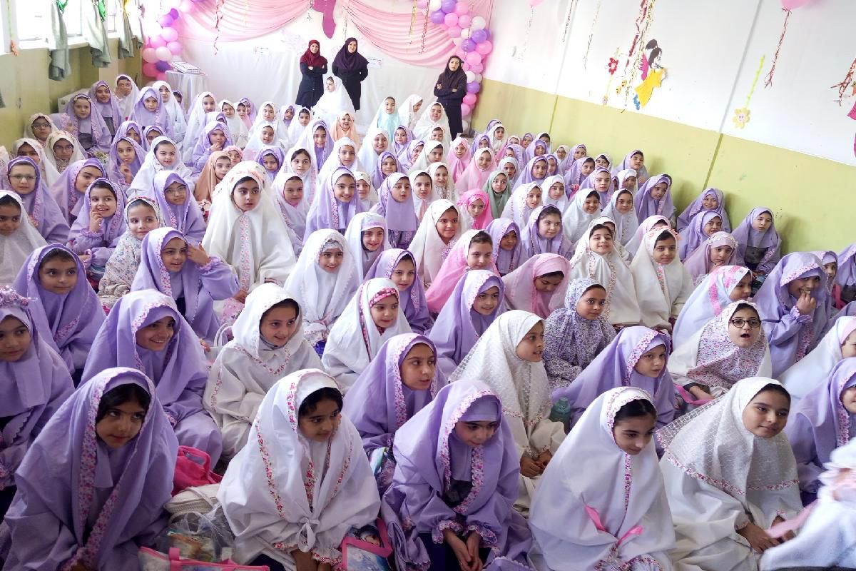  جشن تکلیف دبستان فرزانگان رباط‌کریم