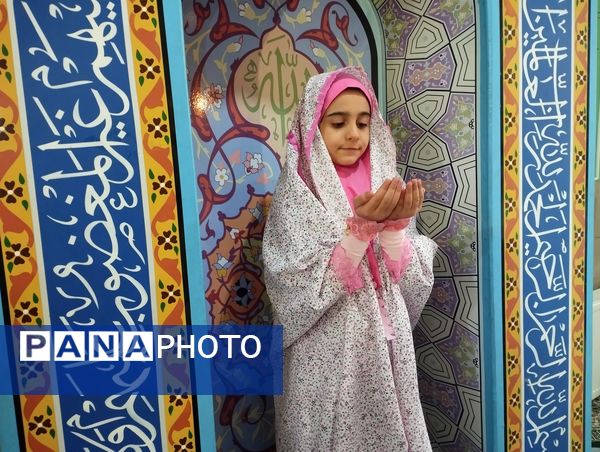 جشن عبادت و بندگی دانش‌آموزان دبستان پیامبر اعظم(ص) شهرستان ملارد 