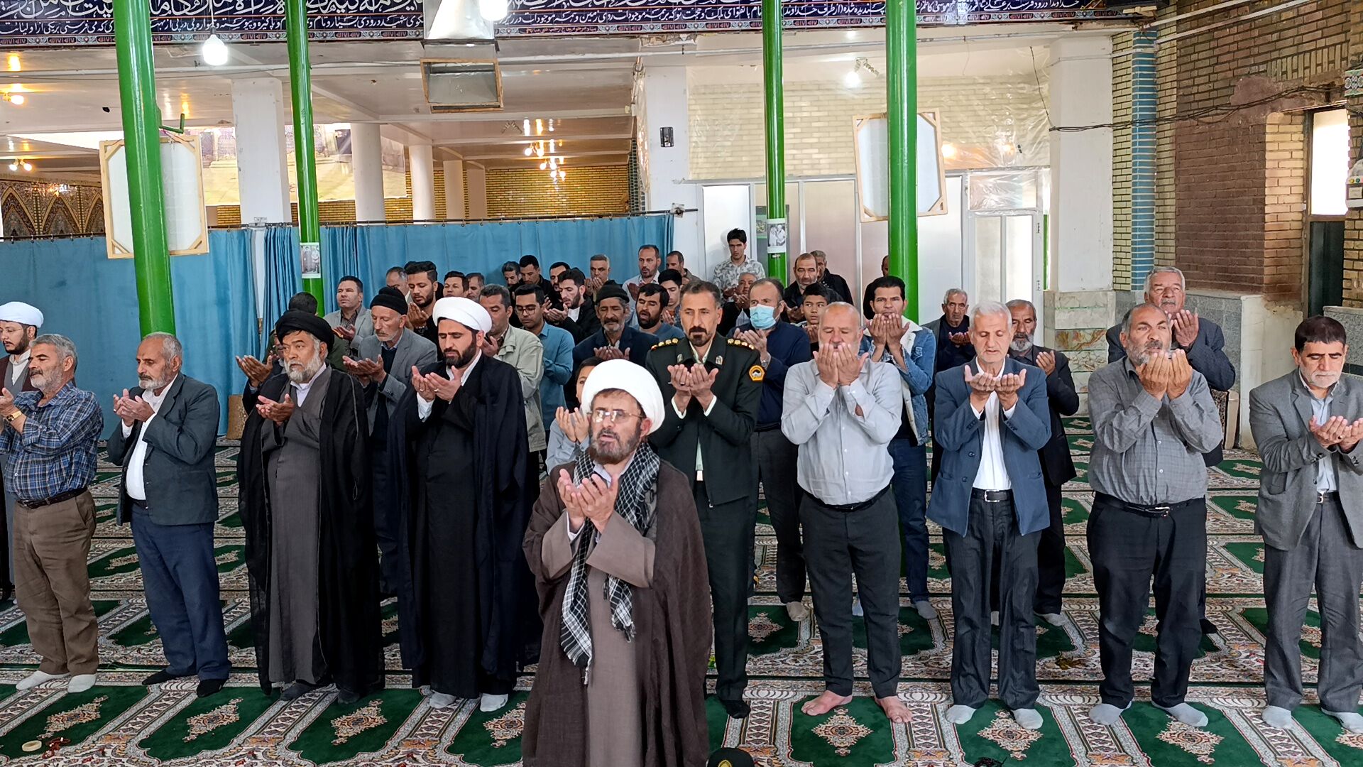 نماز عبادی سیاسی جمعه این هفته شهر سفیددشت 