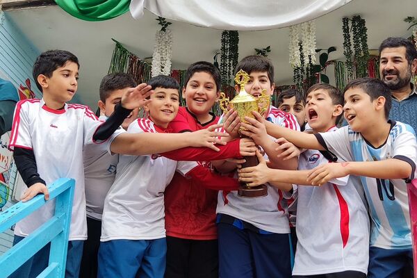 «جام اقتدار» در دبستان پانزده خرداد ناحیه دو شهرری 