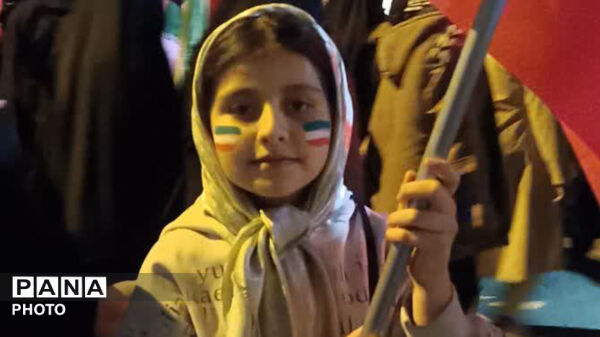 حضور پرشور شهروندان کوهدشت در سی‌ونهمین گردهمایی شبانه
