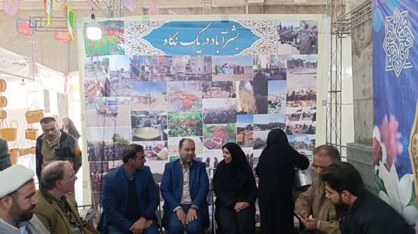 نمایشگاه دستاوردها و توانمندی بانوان روستایی در روستای بشرآباد