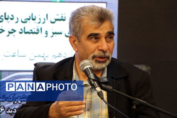 نشست پنل‌های معدن در نمایشگاه بین‌المللی یزد