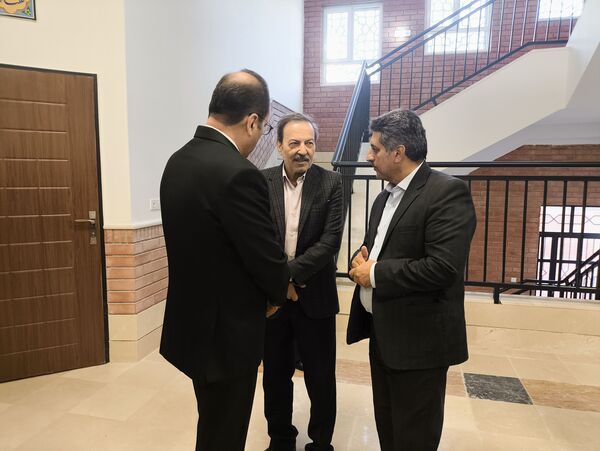 افتتاح هنرستان شهید یاریجانی با حضور یومیکو ایشیکاوا، نماینده سازمان ملل متحد
