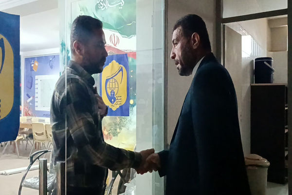 دیدار مدیرکل آموزش و پرورش استان بوشهر با همکاران و مسئولان به مناسبت عید نوروز