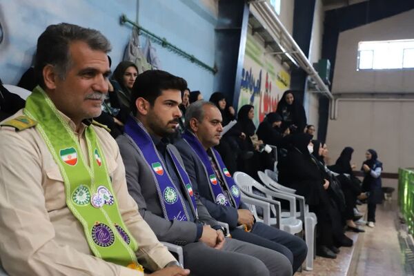 همایش سپاس مربی در یزد