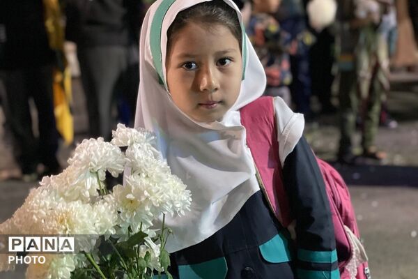 مشق عشق به یاد رهبر در قلب روستای قلعه‌سین پیشوا