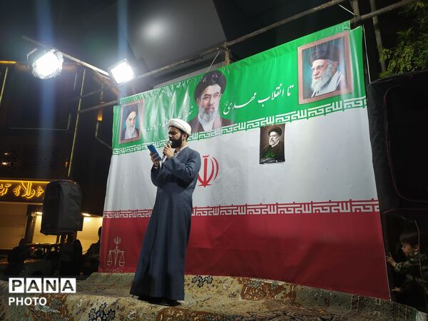 گذری در تجمع مردم محله خیابان شهید مدرس مشهد