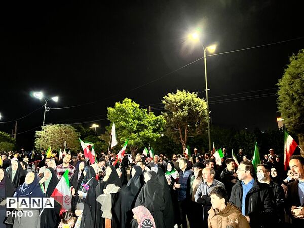 برپایی موکب آموزش و پرورش در پنجاه و نهمین شب اجتماعات مردمی 