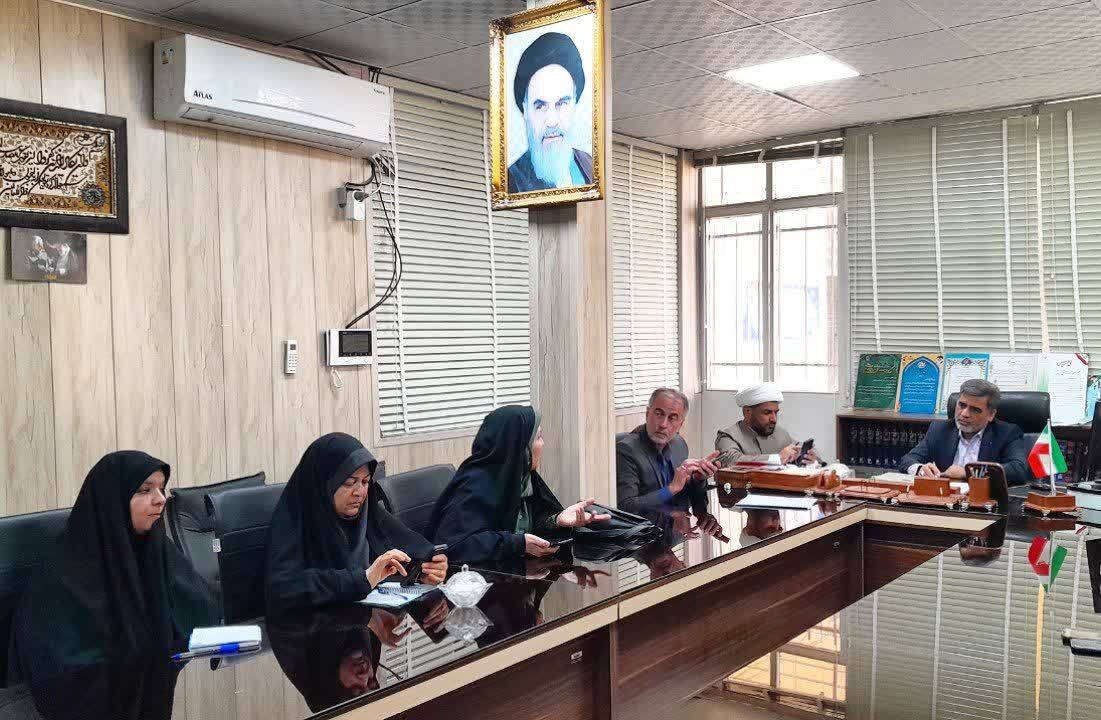 دبیرستان فرهنگ رسولیان، پرورش‌دهنده شخصیت‌های ملی و جهانی است