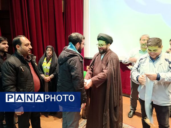 برگزاری کارگاه‌های مهارتی ویژه مربیان کاردان سازمان دانش‌آموزی قم