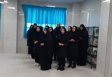 مدرسه انقلاب با روایت دانش‌آموزی در دبیرستان شاهد بنت‌الهدی 