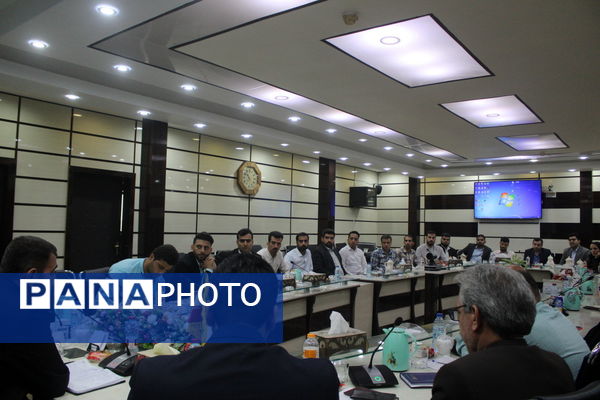 تجلیل از معلمان جوان برتر  به مناسبت گرامیداشت هفته مقام معلم استان بوشهر