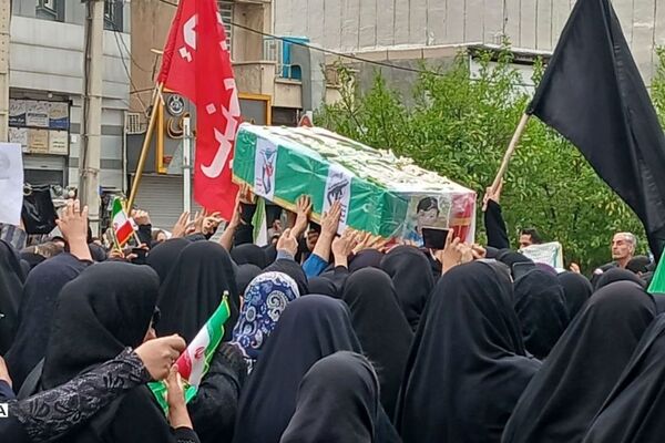 تقاص خون شهدای دانش آموز، قلع و قمع آمریکایی‌ها در منطقه باشد