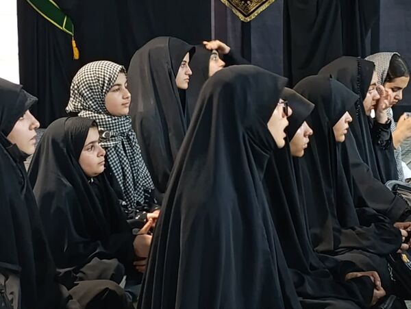 مراسم سوگواری هیات دخترانه بنت الهدی کاشان