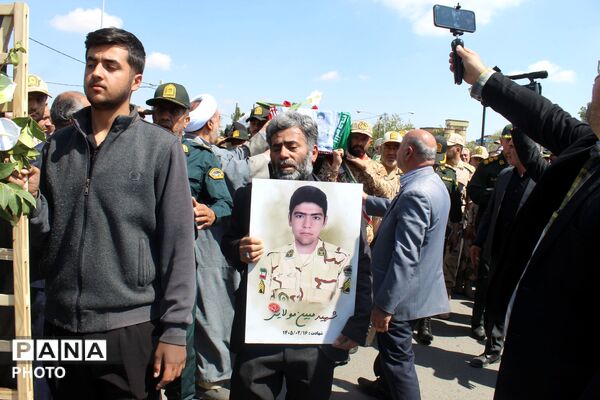 تشییع شهید وطن «مبین مولایی»