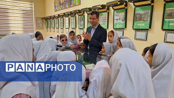 بازدید مدارس شهرستان کاشمر از موزه زیارتگاه شهید آیت الله مدرس (ره)