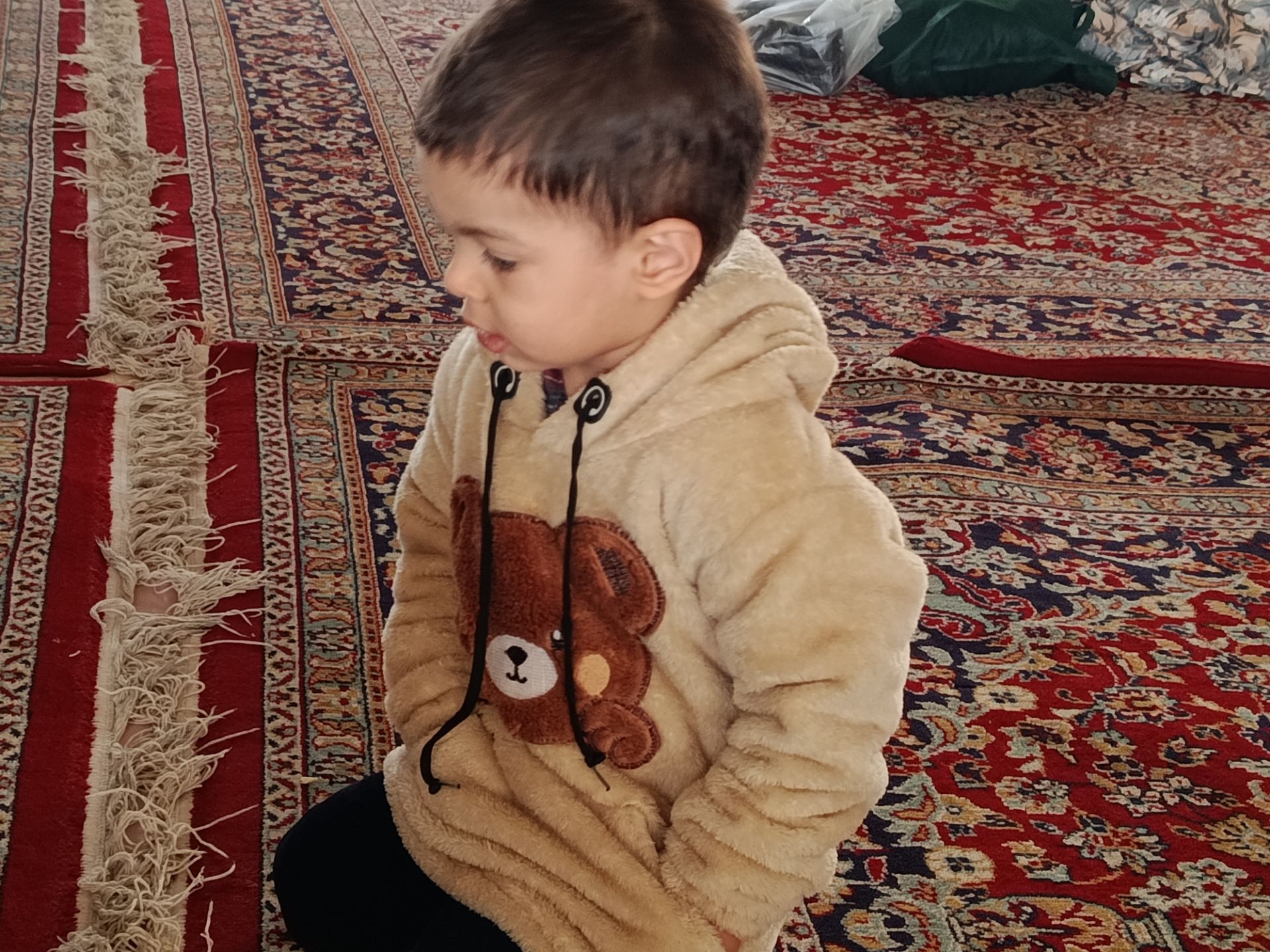 حضور کودکان در نماز جمعه کاشمر 