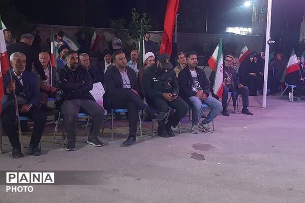  برپایی پویش «به یاد ابراهیم» و توزیع نذورات فرهنگی در موکب شهید خدمت